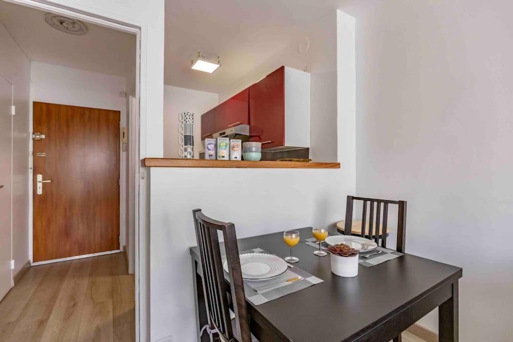 Appartement Avec Parking Et Terrasse Metro 7 Et Paris Villejuif Eksteriør bilde